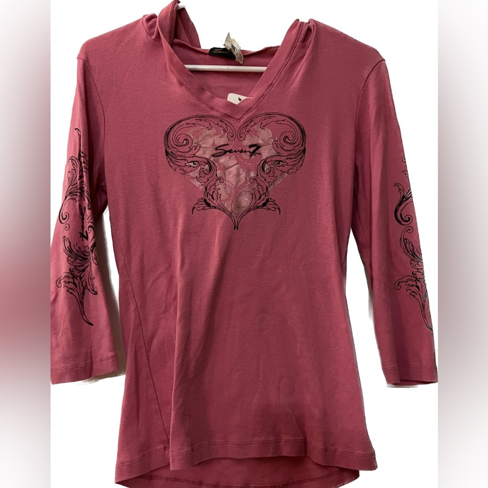 Long sleeve hooded shirt